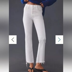 MOTHER The Insider Mid-Rise Crop Step Fray Jeans